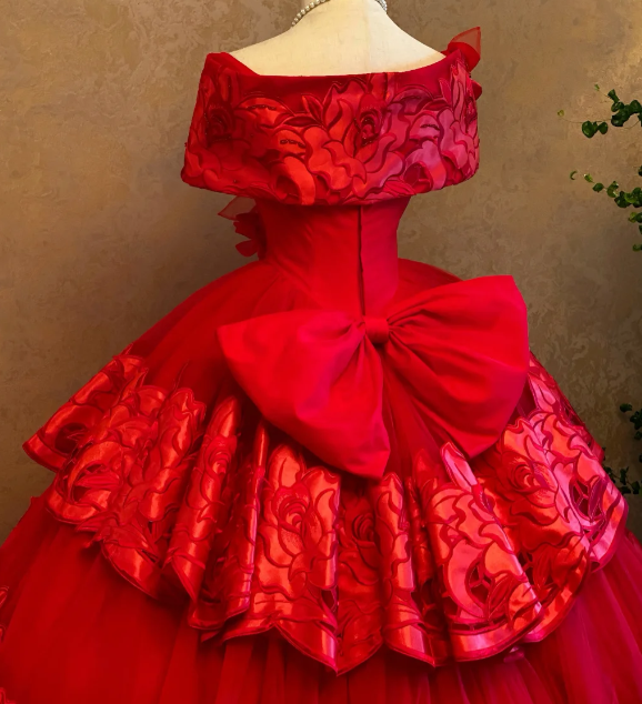 Off The Shoulder Red Ball Gown Sweet 16 Birthday Dress Quinceanera Dresses cg26334