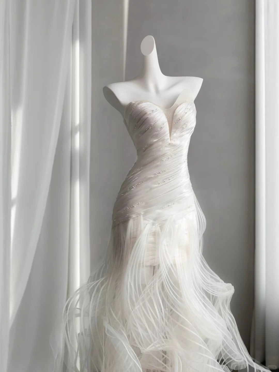 Classy Wedding Dress White Mermaid Ruffles Bridal Gowns CY0001