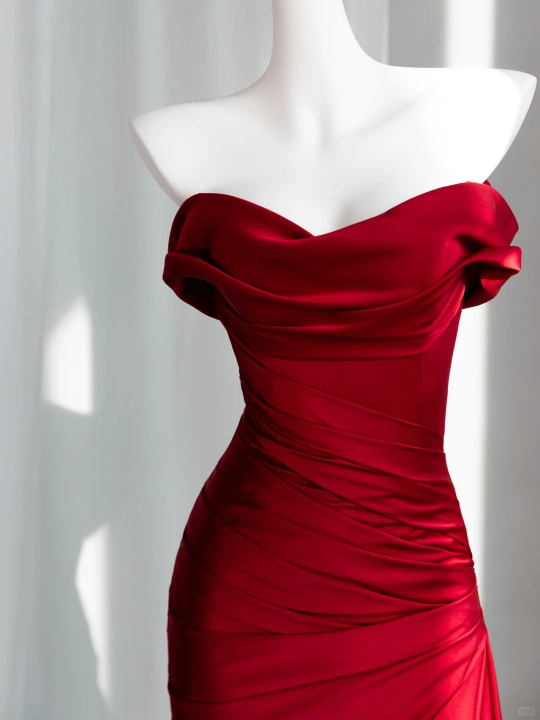 Charming Satin Prom Dress Red Mermaid Evening Dress CY0003