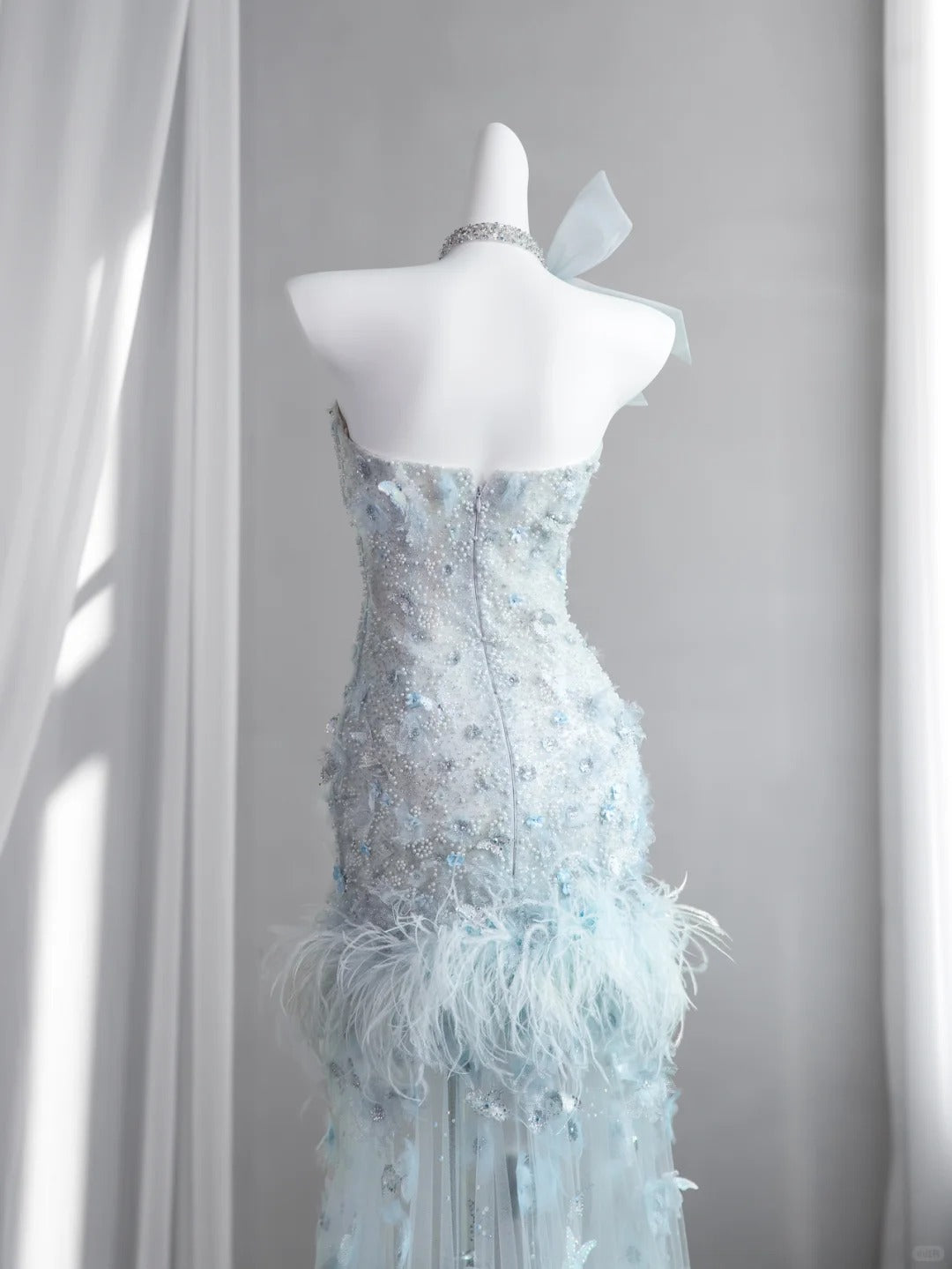 Adorable Light Blue Mini Dress Strapless Sheath Party Dress Beading Feather Homecoming Dress CY0010