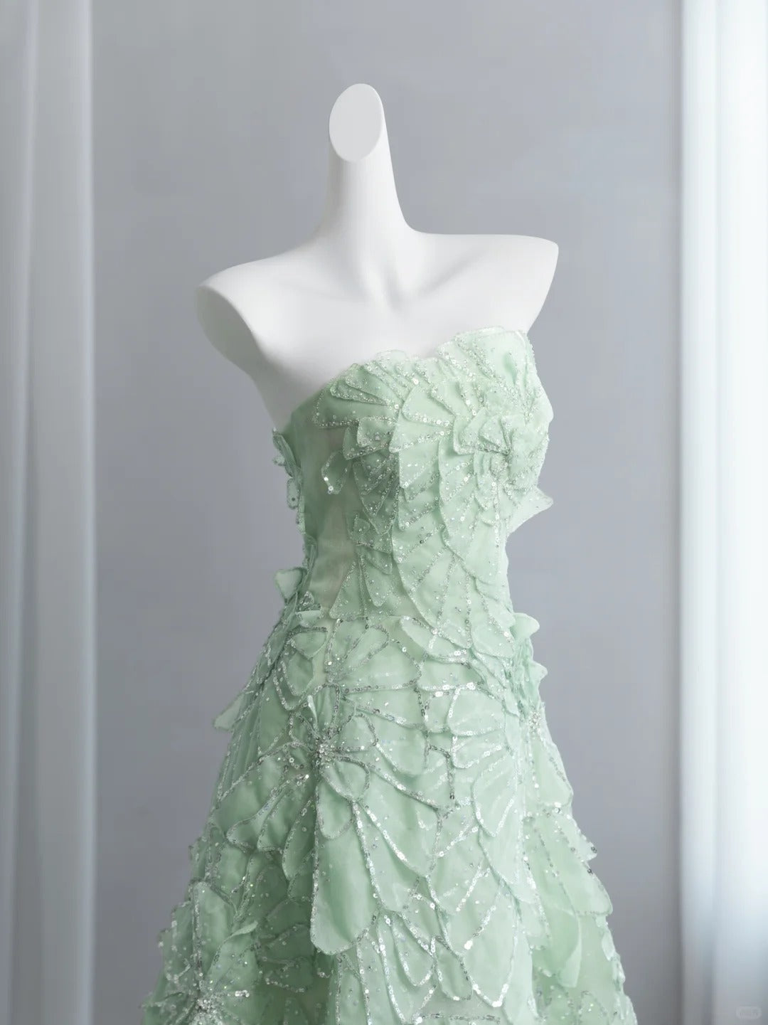 Vibrant Sequins Green Prom Dress Strapless A-Line Floral Evening Dress CY0012