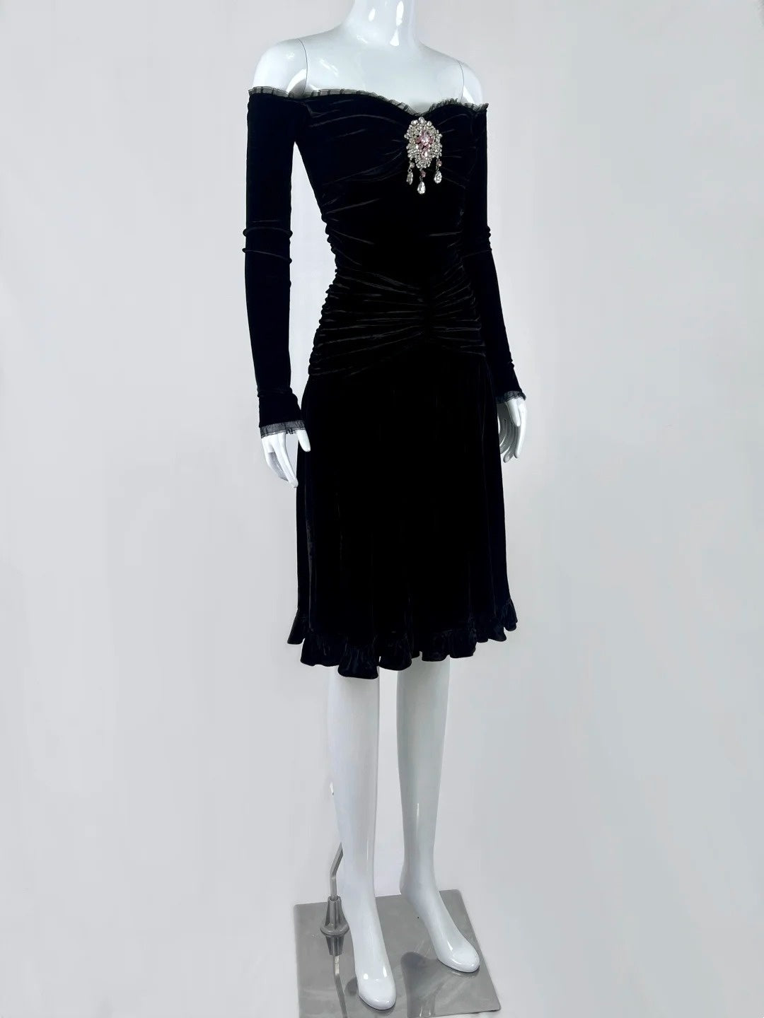 Sparkly  Ruffles Black Homecoming Dress Off-the-Shoulder Sheath Crystals Short Dress CY0050