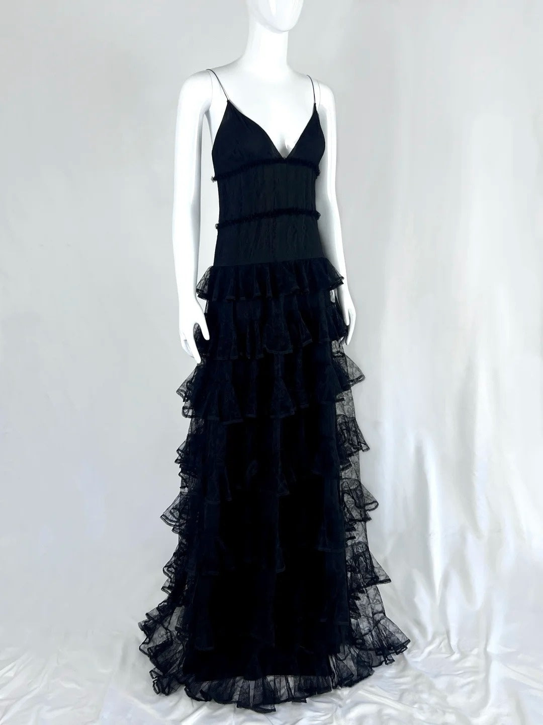 Chic Spaghetti Straps Black Prom Dress Lace Tiered A-Line Evening Dress CY0058