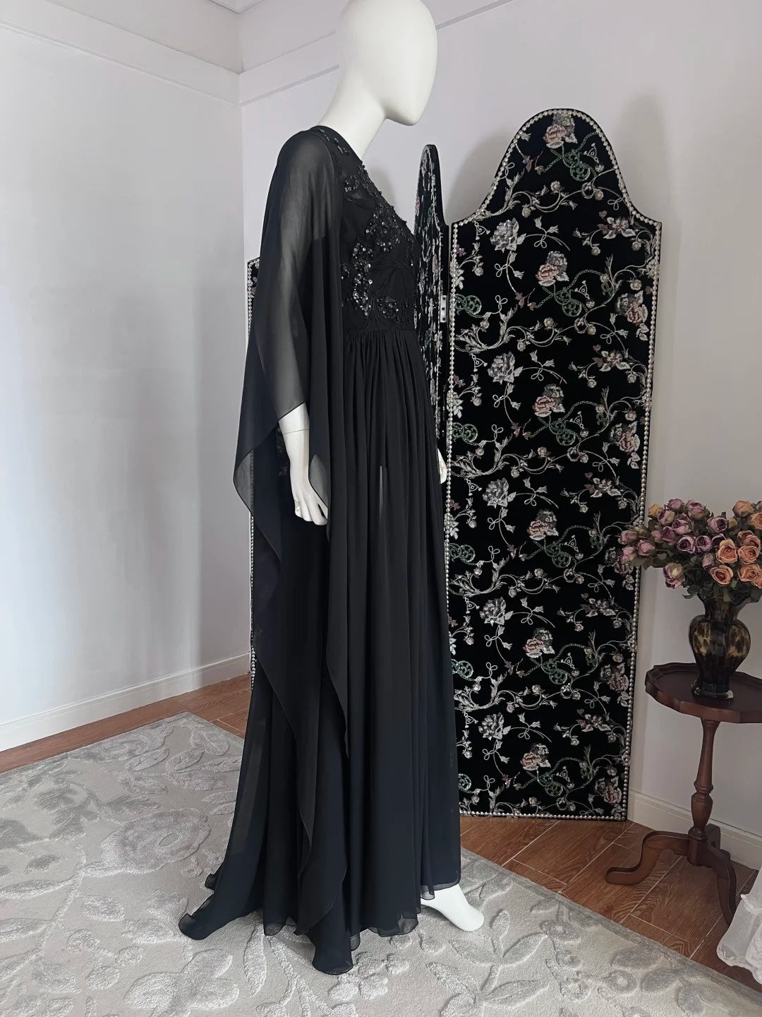 Gothic Jewel Neck Black Prom Dress Sequins Long Sleeve A-Line Evening Dress CY0069