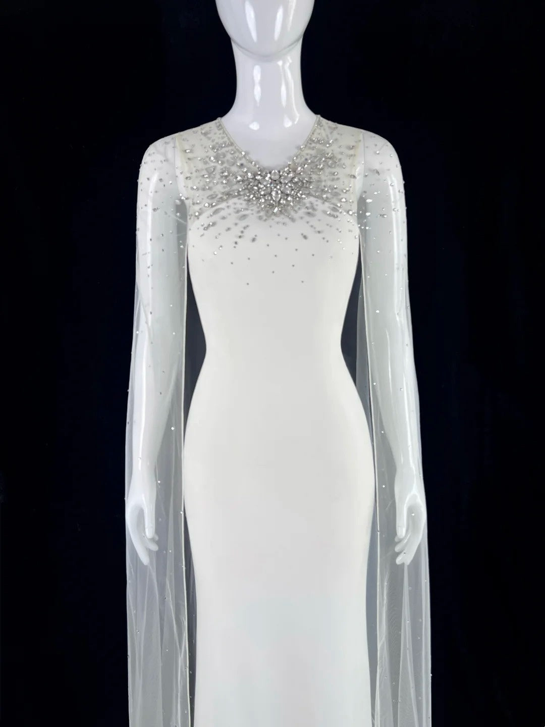 Glam V Neck Beaded Wedding Dress Tulle Long Sleeves Mermaid Bridal Gowns CY0070