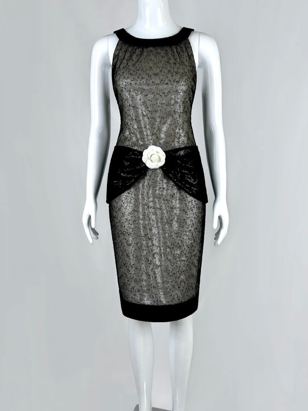 Classical Halter Neck Black Homecoming Dress Sequins 3D Floral Sheath Short Dress CY0072
