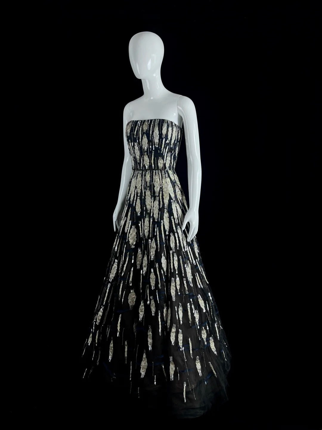 Romantic Strapless Black Sweet 16 Dress Sequins A-Line Party Dress CY0075