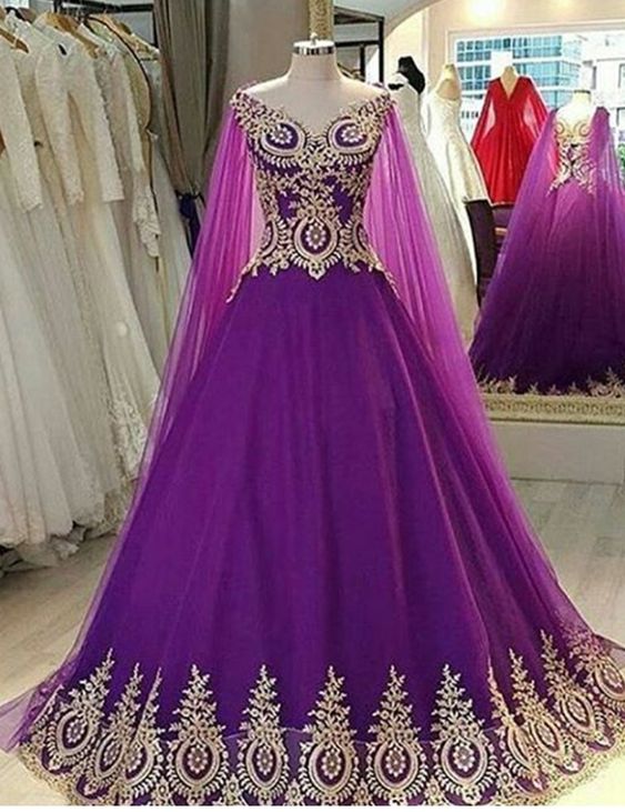 Elegant V Neck Purple Prom Dresses Ball Gowns With Lace Appliques    cg18747