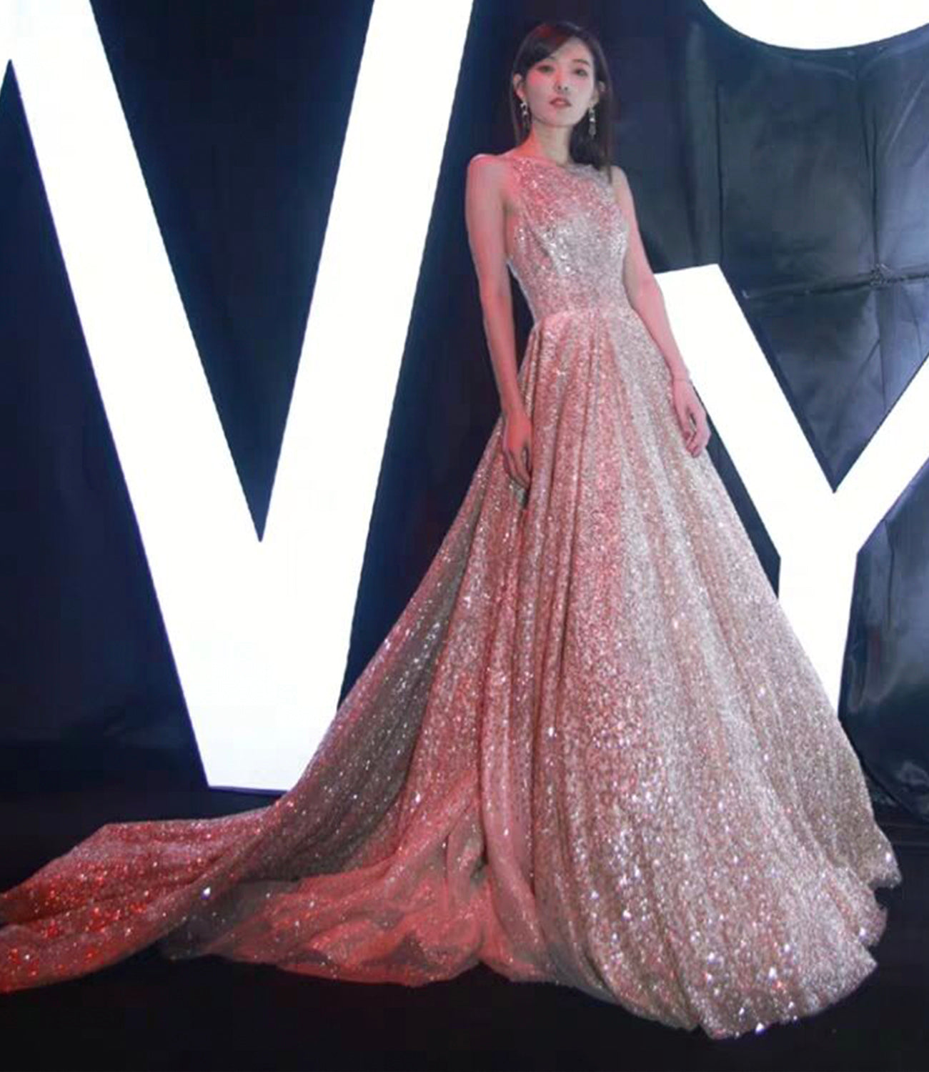 SHINY SEQUINS LONG BALL GOWN DRESS FORMAL DRESS prom dress      cg19107