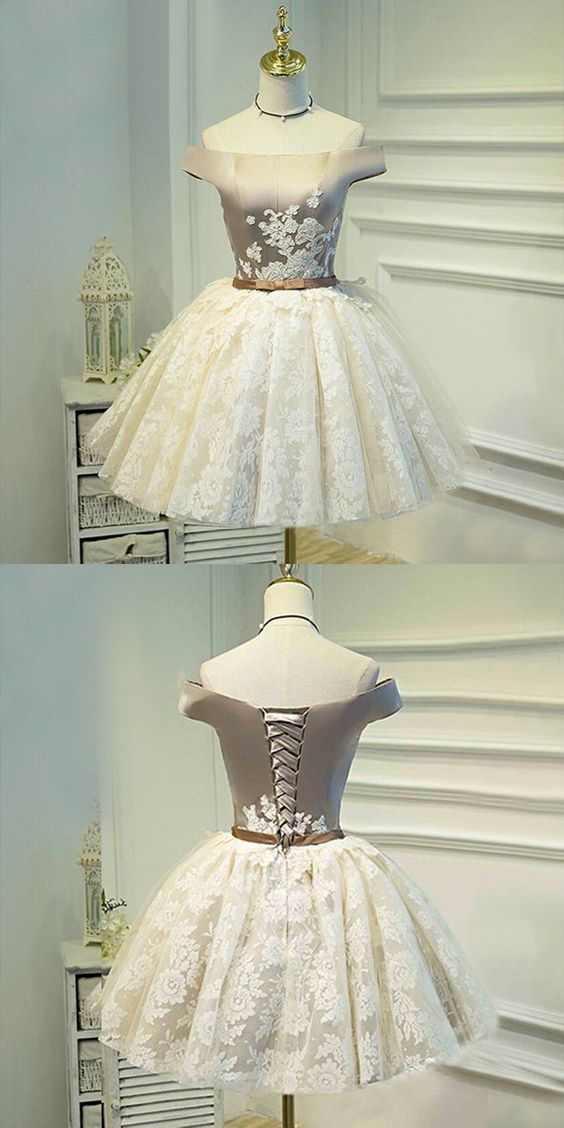 Ball Gown Off Shoulder Short Ivory Lace Homecoming Dress with Appliques cg261