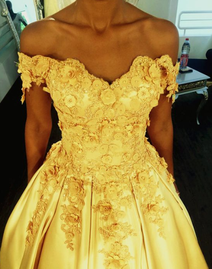 Yellow Satin off shoulder ball gowns prom dress with lace flower beaded cg2955